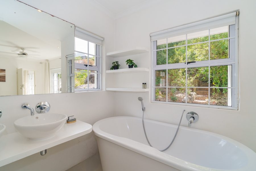 3 Bedroom Property for Sale in Victorskloof Western Cape